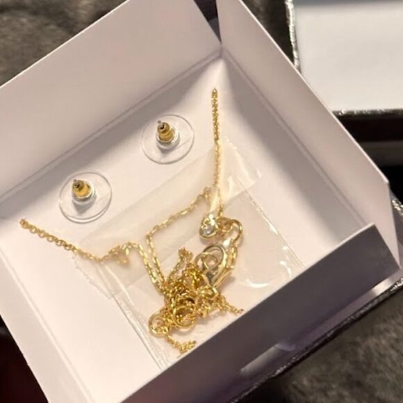 Kate Spade Pave Present Pendant & Studs Boxed Set NIB Sophisticated Style NWT - Picture 7 of 15